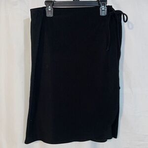 Fashion bug black skirt